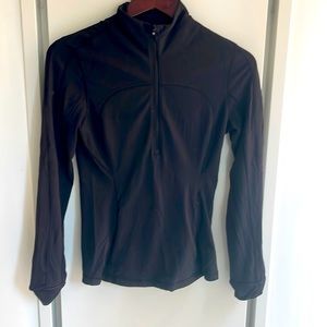 Lululemon fitted pullover